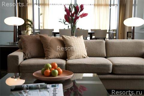 Emporium Suites Hotel 12